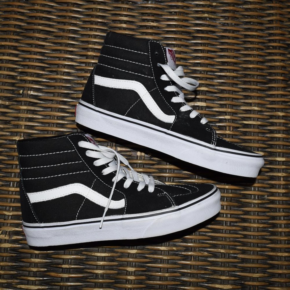 NEW! Vans SK8-HI unisex shoes mens 7, womens 8.5